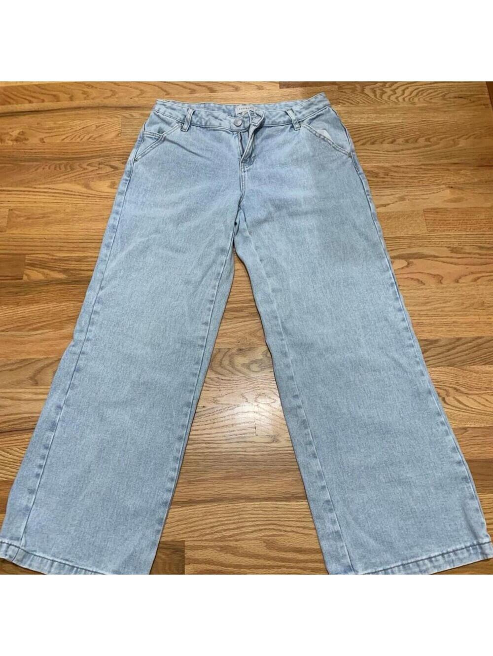 Pacsun Women's light wash wide leg Jeans size 28